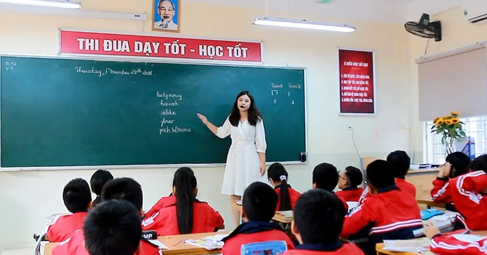 Để truy cập Zalo Mini App Giáo dục Linhna bạn vào Zalo, tại thanh tìm kiếm gõ Giáo dục Linhna