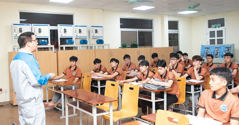 Nghiệp vụ sư phạm dạy trình độ sơ cấp là gì?