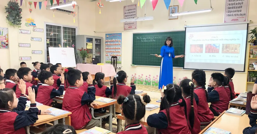 Chứng chỉ nghiệp vụ sư phạm học hết bao nhiêu tiền?