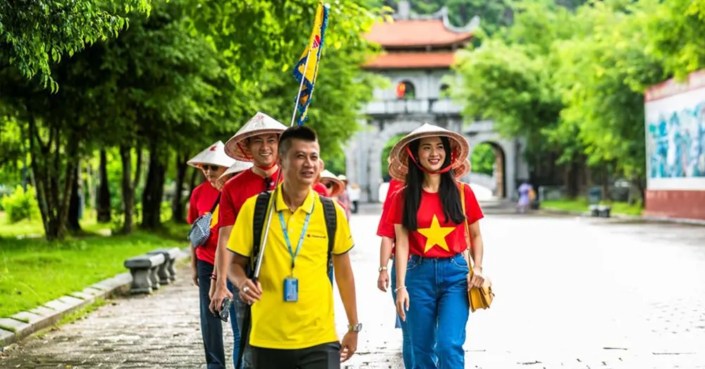 Hướng dẫn viên du lịch không có thẻ bị phạt như thế nào?
