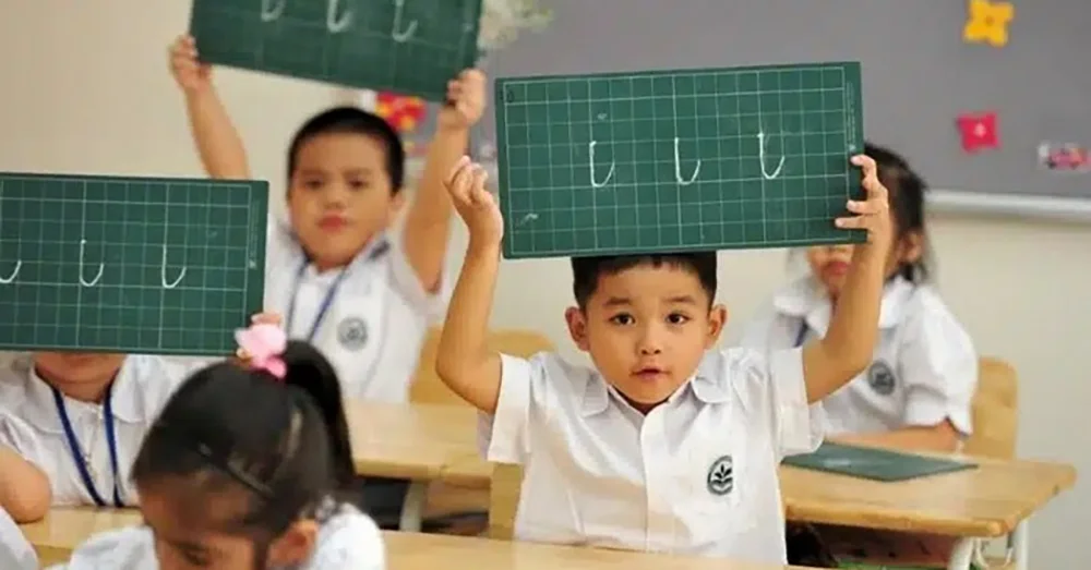 Nội dung khóa học tập trung vào tâm lý trẻ và kỹ năng chuẩn bị vào lớp 1