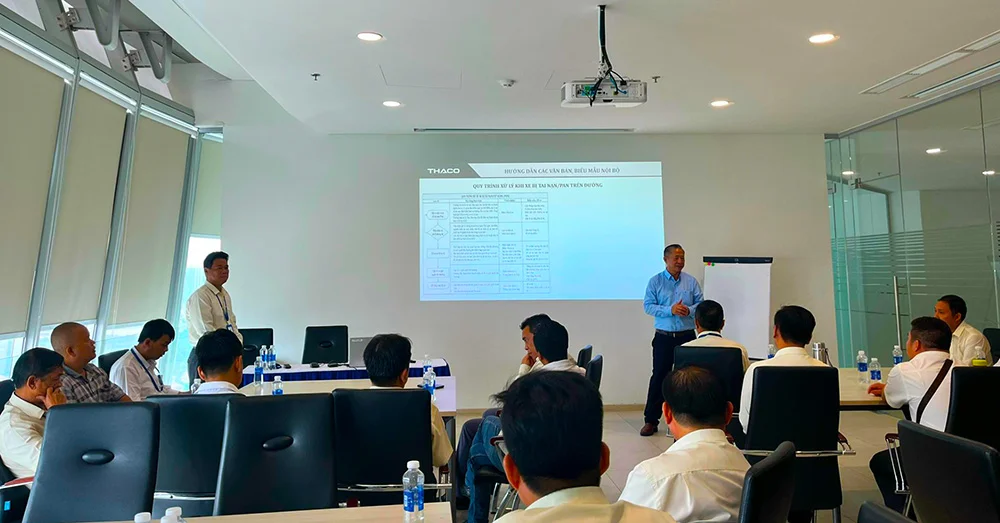Khóa học trang bị kiến thức chuyên môn và kỹ năng thực hành